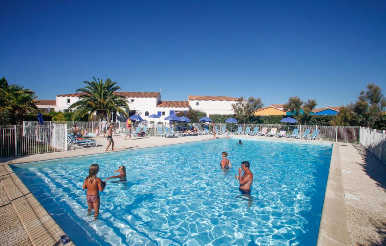 Le Château-dʼOléron Residence Odalys Le Village Des Amareyeurs מראה חיצוני תמונה
