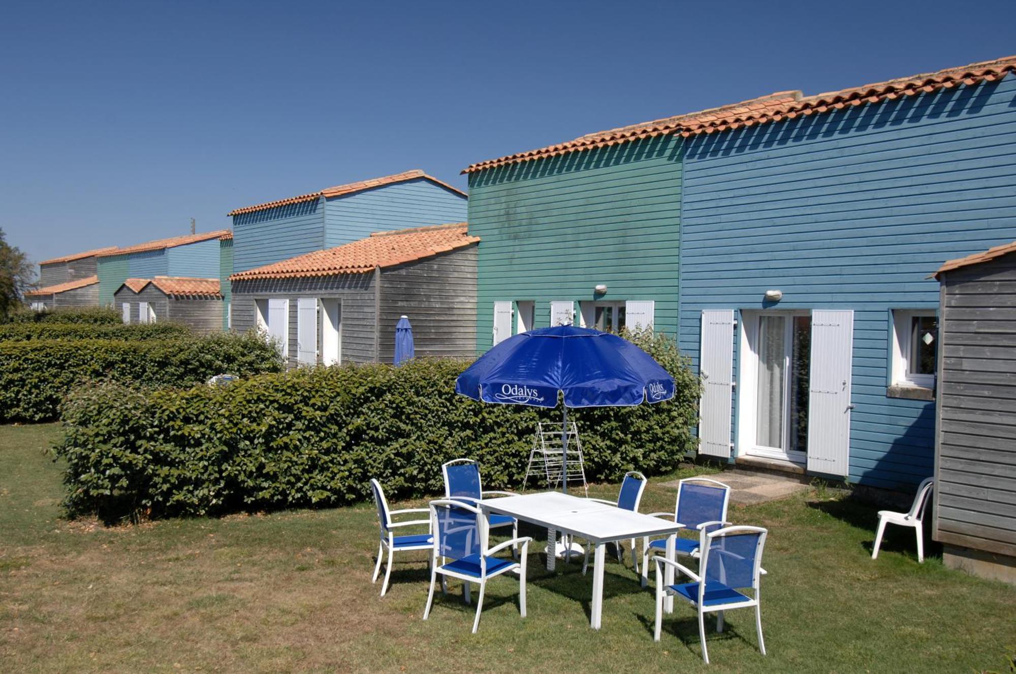 Le Château-dʼOléron Residence Odalys Le Village Des Amareyeurs מראה חיצוני תמונה